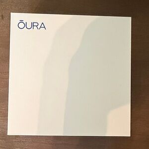 ŌURA 3 - Size 8 - Heritage Gold - NWT